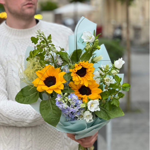 Світлий букет у польовому стилі «Травнева мелодія»