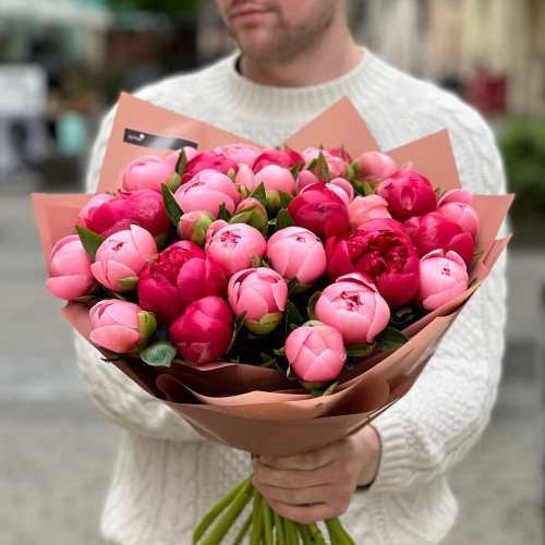 33 incredible peonies in a bouquet «Berry Inspiration»