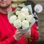7 білих півоній Bridal Shower у букеті «Білосніжні зефірки»