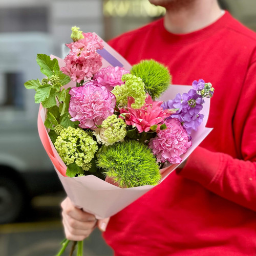 Весняний букет з матіолою «Запашний»