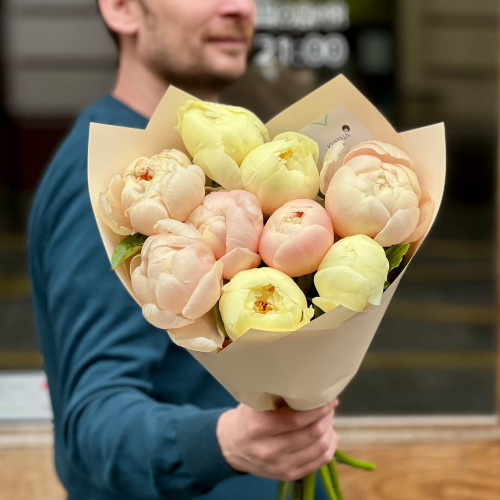 Мікс з 9 півоній Lemon Chiffon та Pastel Elegance «Ніжний манго»