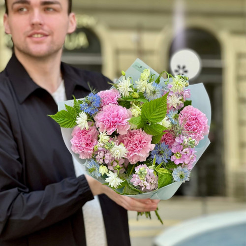 Ніжний букет в польовому стилі «Лавандова краплинка»