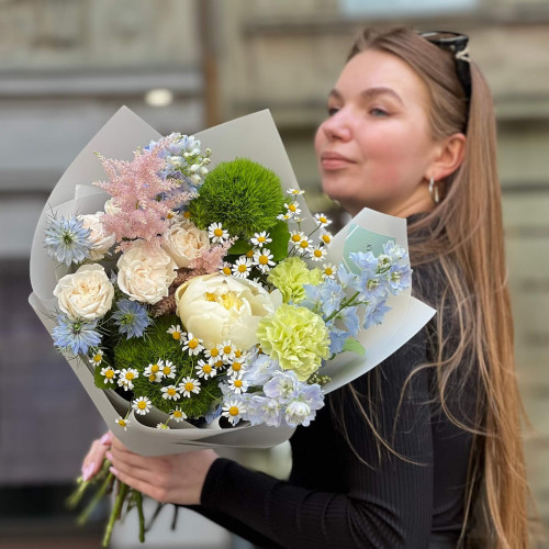 Світлий польовий букет «Мрійлива фея»