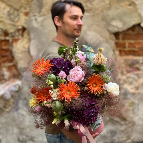 Барвиста композиція з яскравими герберами Pasta Marinara «Спекотне літо»