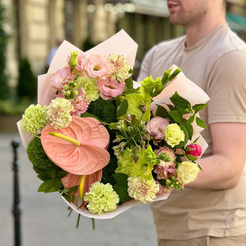 Exquisite bouquet with anthuriums «Peach Shine»