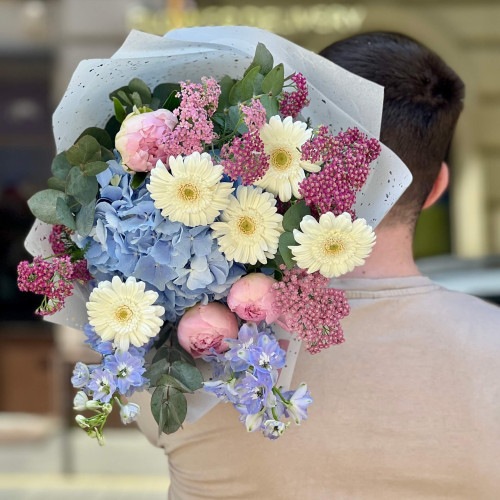 Ніжний букет з герберами «Казка для принцеси»