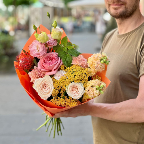 Bright summer bouquet «Citrus Candy»