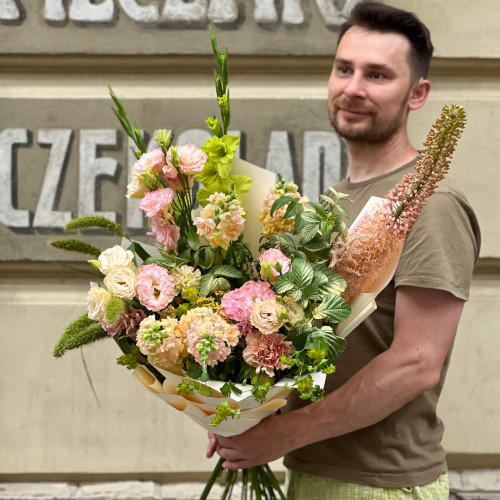 Роскошный букет в полевом стиле «Летние каникулы»