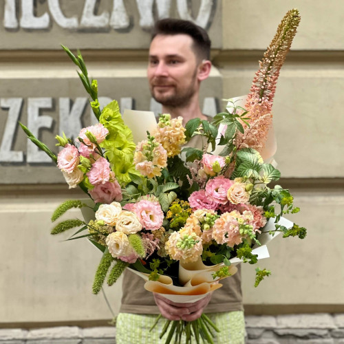 Роскошный букет в полевом стиле «Летние каникулы»