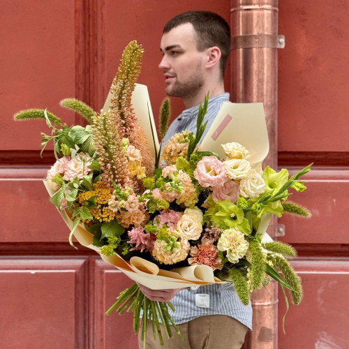 Об’ємний літній букет «М’ятні кучері»