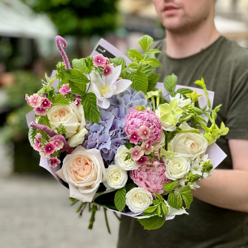 Букет у пастельних тонах «Райська акварель»