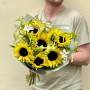 Яркий букет с подсолнухами «Лимонное солнышко»