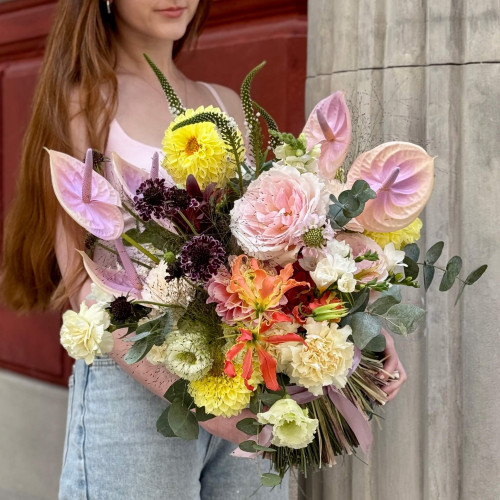 Exquisite flower sheaf in light shades with bright accents «Summer Jazz»