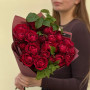 5 stems of rich spray peony roses in the «Cherry Inspiration» bouquet