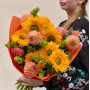 Яскравий затишний букет з соняшниками сорту Teddy Bear «Українське подвір’я»
