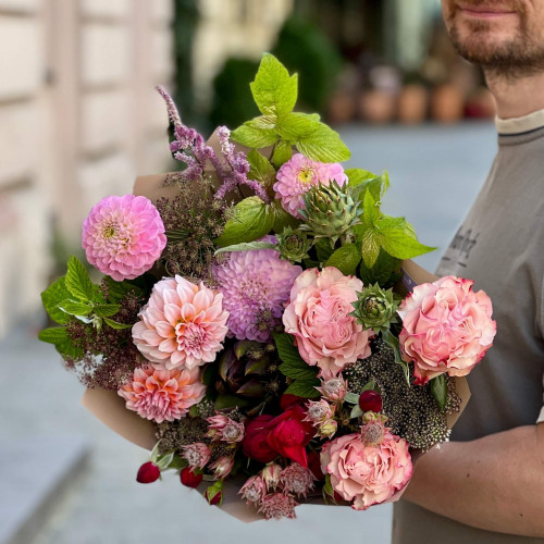 Цікавий букет з мереживними трояндами Country Candy «Садова прогулянка»