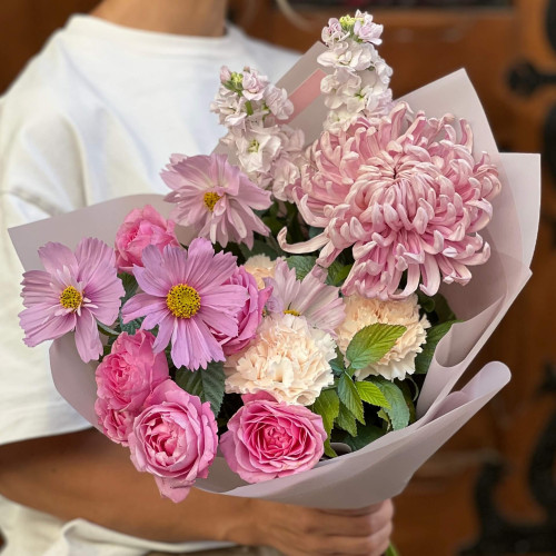 Ніжний букет з хризантемою Vienna «Ласкава хвилька»