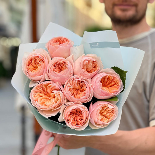 9 Juliet peony-shaped roses by David Austin in the bouquet «Austin's Dream»