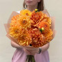 Помаранчевий букет із 13 жоржин «Медова втіха»