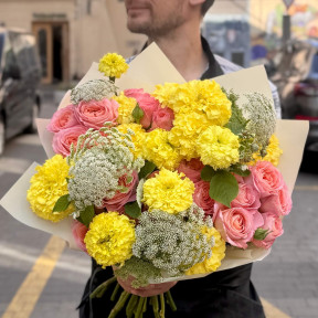 Яскравий мереживний букет «Осяйна посмішка»