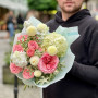 Delicate bouquet with peony-shaped roses «Evening Lace»