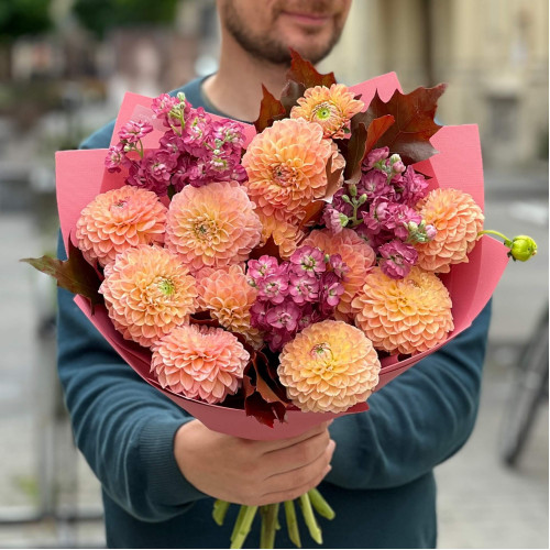 Романтичний сезонний букет «Осінні вулиці»