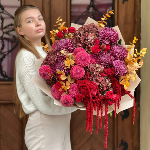 Розкішний сезонний букет в осінніх кольорах «Багряний пейзаж»