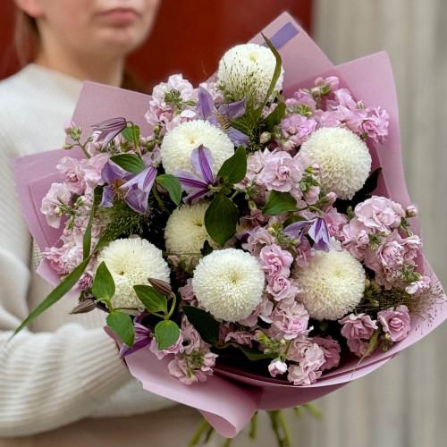 Пастельний букет з кущовою матіолою «Лавандовий промбір»