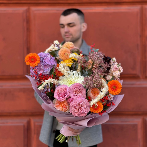 Кольоровий букет в каркасній техніці «Осінній вальс»