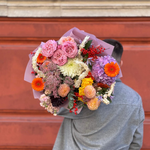 Кольоровий букет в каркасній техніці «Осінній вальс»