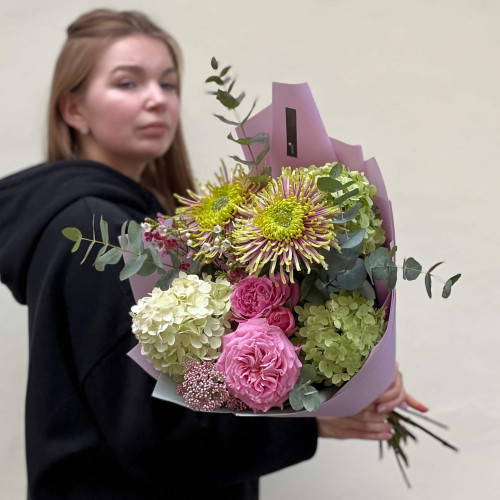 Цікавий букет з хризантемою Baltazar «Лаймовий ранок»