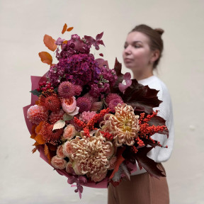 Розкішний букет в теплих кольорах «Осіння ніч»