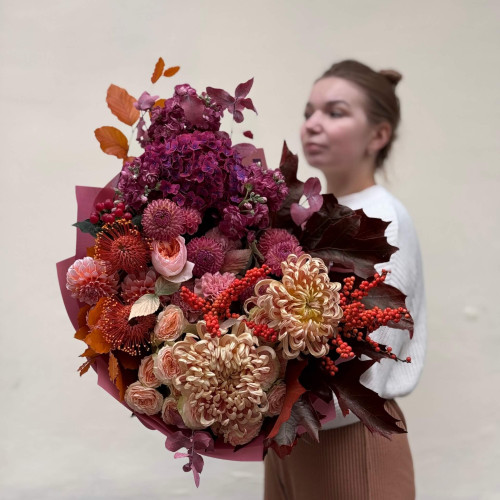 Розкішний букет в теплих кольорах «Осіння ніч»