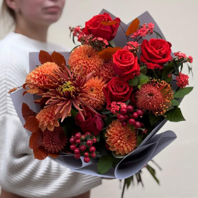 Осінній стильний букет з хризантемою Safina «Багряний захід»