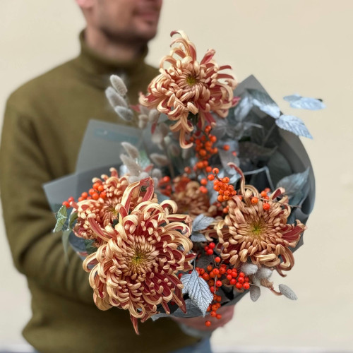 Осінній букет з хризантемою Vienna Copper «Перший іній»