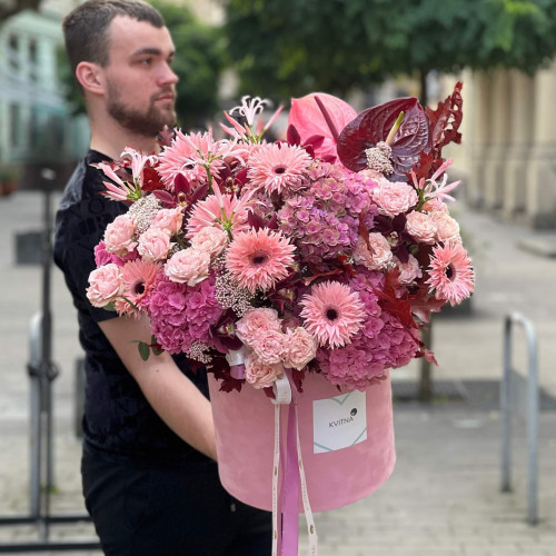 Розкішна об’ємна композиція з герберами «Замріяна осінь»