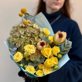 Сонячний осінній букет «Солодкий виноград»