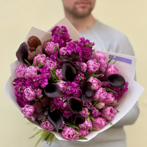 Яскравий букет у фіолетових тонах «Нічний Львів»