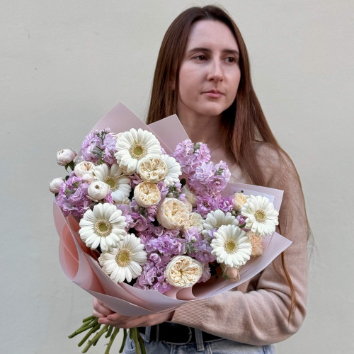 Светлый ароматный букет «Ванильный эклер»