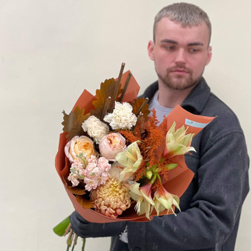 Букет у теплих відтінках із амарилісом «Карамельний листопад»