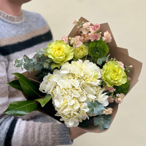Цікавий букет з трояндою Lime X-Pression «Цитринка для Катеринки»