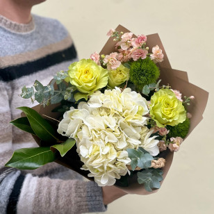 Цікавий букет з трояндою Lime X-Pression «Цитринка для Катеринки»