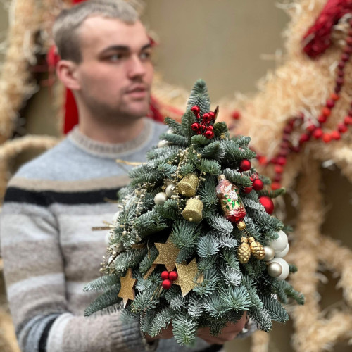 Затишна святкова ялиночка «Різдво вдома»