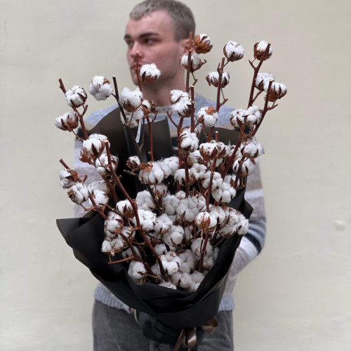 Стильный интерьерный букет из 11 веток хлопка «Воздушная нежность»