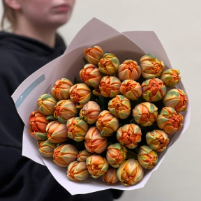 33 піоновидні тюльпани сорту Orange Princess у букеті «Медові сутінки»