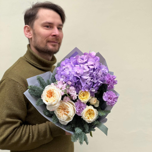 Ніжний акварельний букет «Барви мрій»