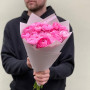 19 розовых ранункулюсов Rosa в букете «Романтические признания»