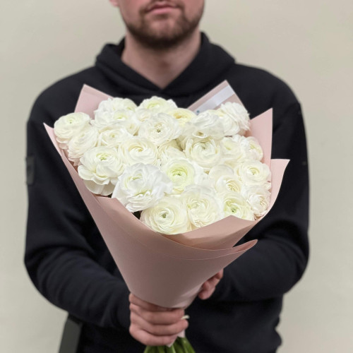 27 білих ранункулюсів Blanco у букеті «Ніжна заметіль»