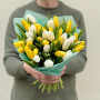 37 класичних тюльпанів у букеті «Світлий спокій»