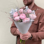 Charming bouquet with Cloney Hanoi ranunculus «Blooming Heart»